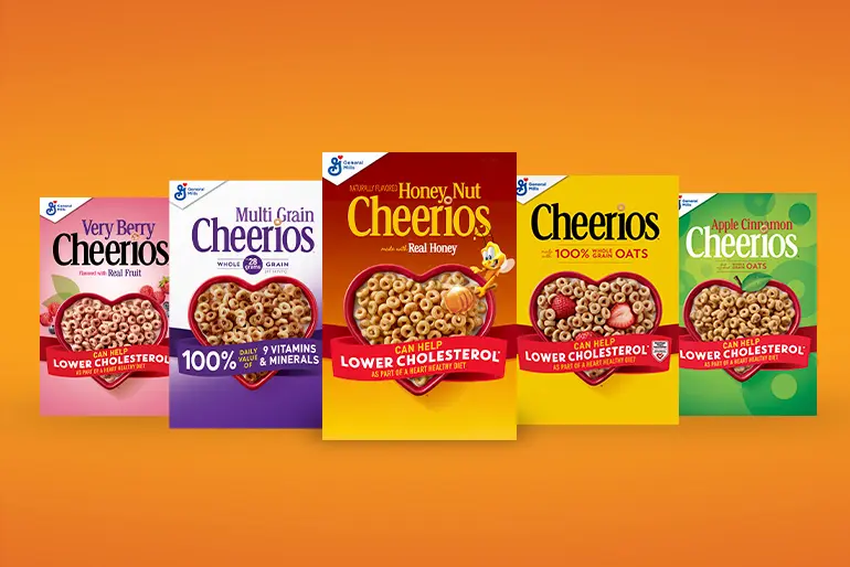 Group of Cheerios Product Portfolio cereals, Very Berry, Multi Grain, Honey Nut, Original Oats, and Apple Cinnamon.